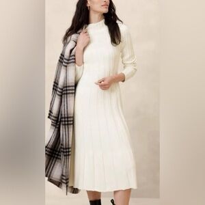 NWOT Banana Republic Ribbed Midi Sweater Dress